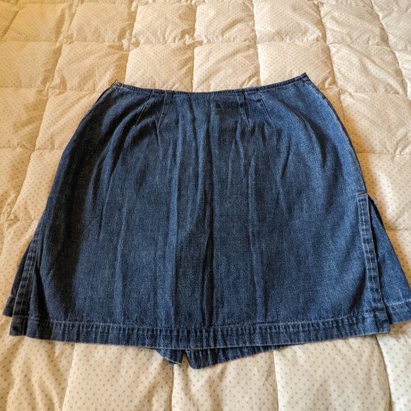 Crazy Horse lightweight Skort. - Picture 6 of 6